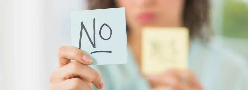 woman holding note